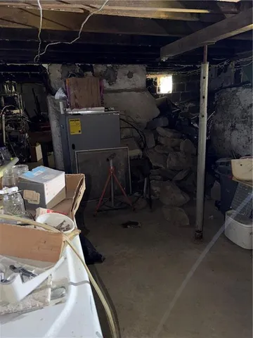 a view of a house with backyard and patio