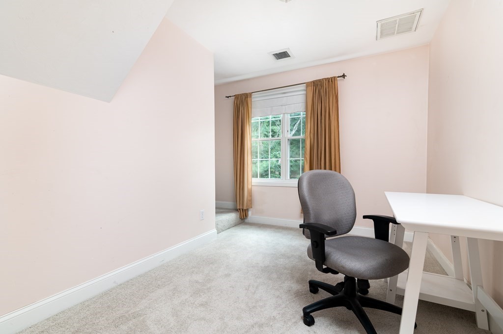 18 Ridge Road Raynham, MA 02767 - Photo 24 of 42 Gallery Image 24