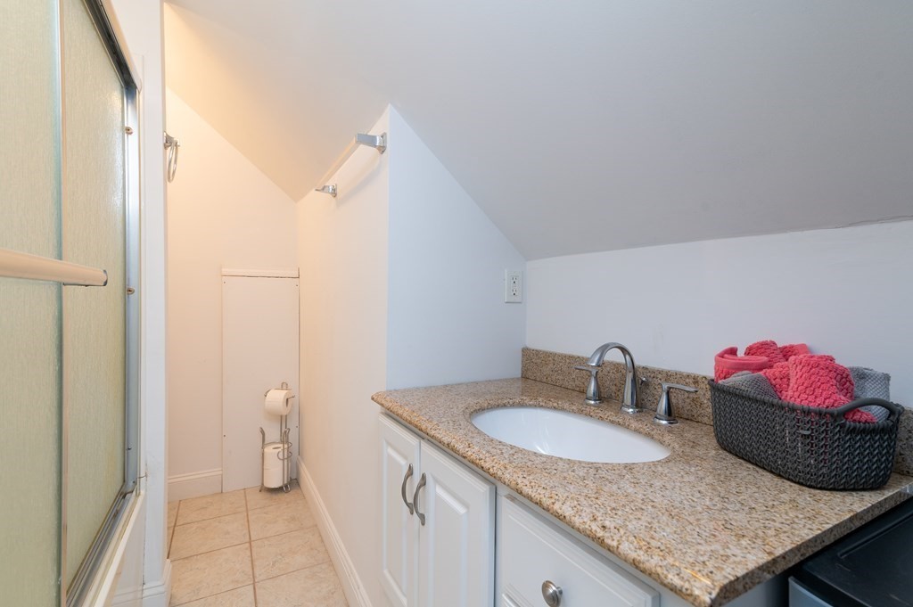 18 Ridge Road Raynham, MA 02767 - Photo 27 of 42 Gallery Image 27