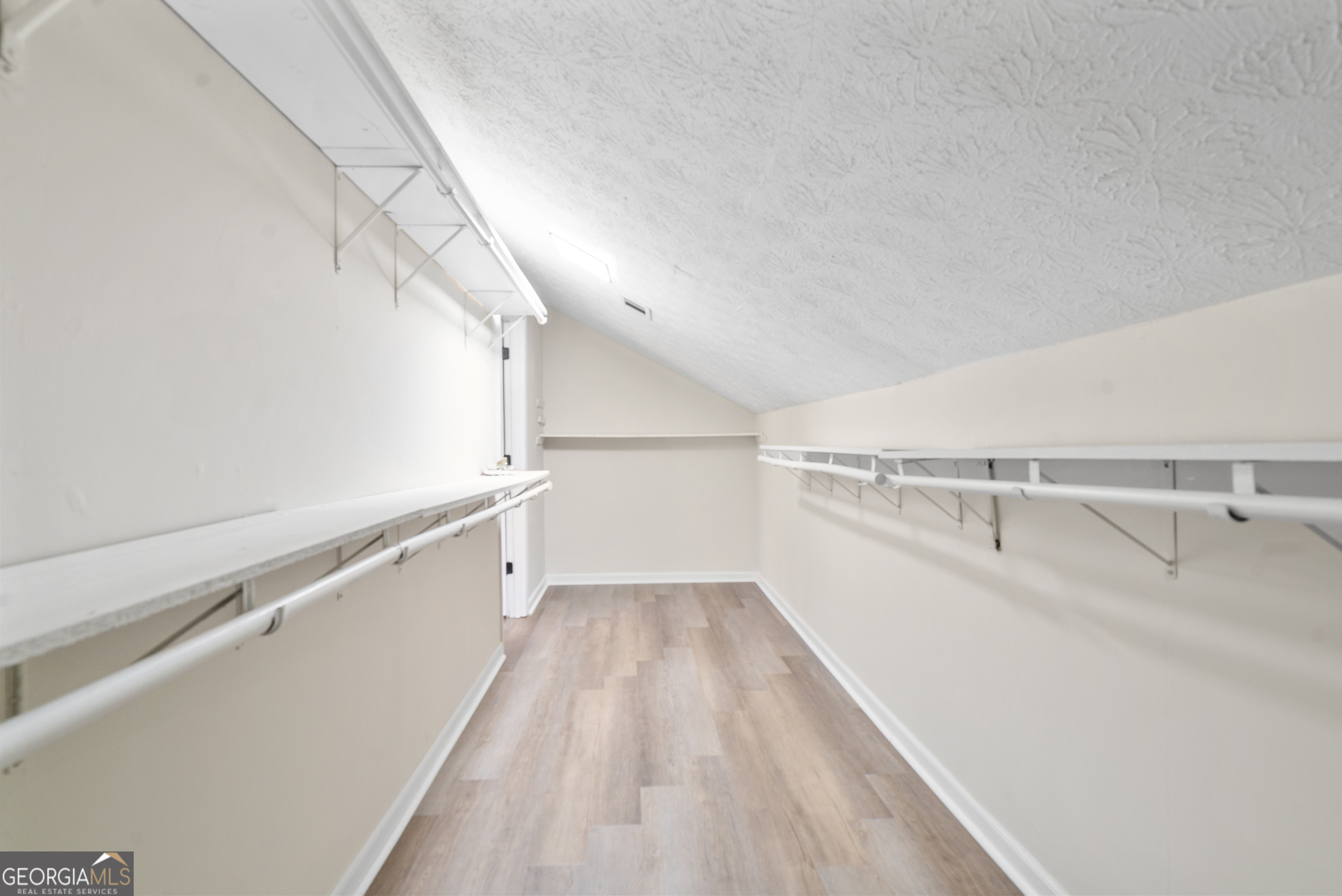 1559 Fieldgreen Overlook Stone Mountain, GA 30088 - Photo 21 of 33