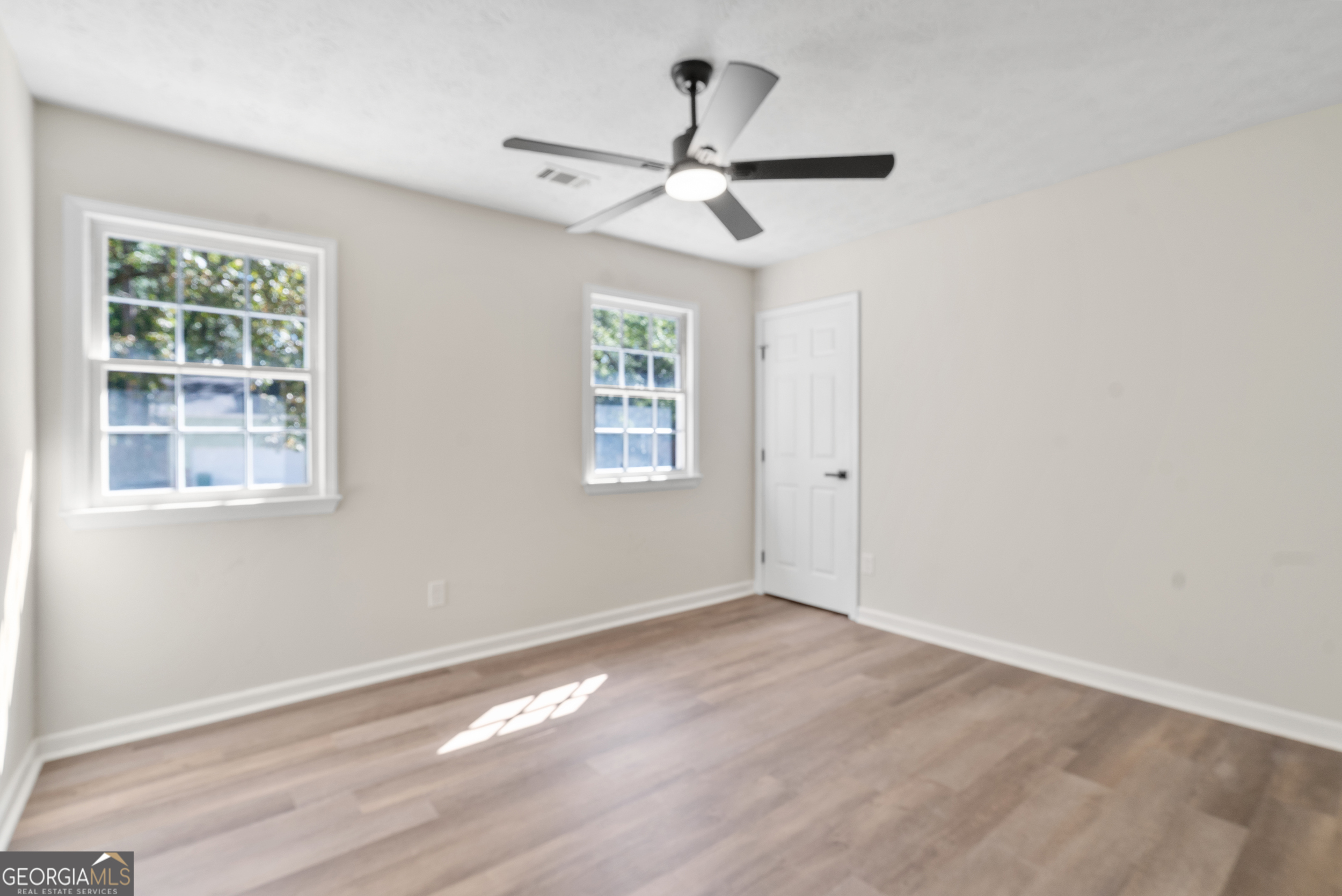 1559 Fieldgreen Overlook Stone Mountain, GA 30088 - Photo 25 of 33