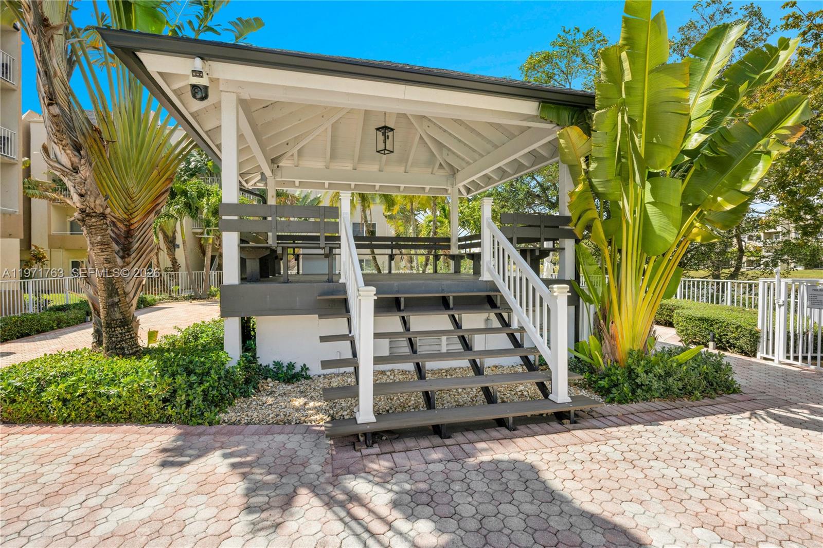 7785 Southwest 86th Street, Unit E414 Miami, FL 33143 - Photo 15 of 20