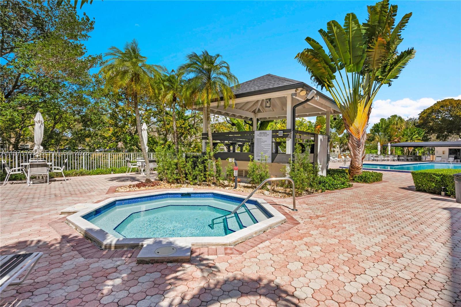 7785 Southwest 86th Street, Unit E414 Miami, FL 33143 - Photo 16 of 20