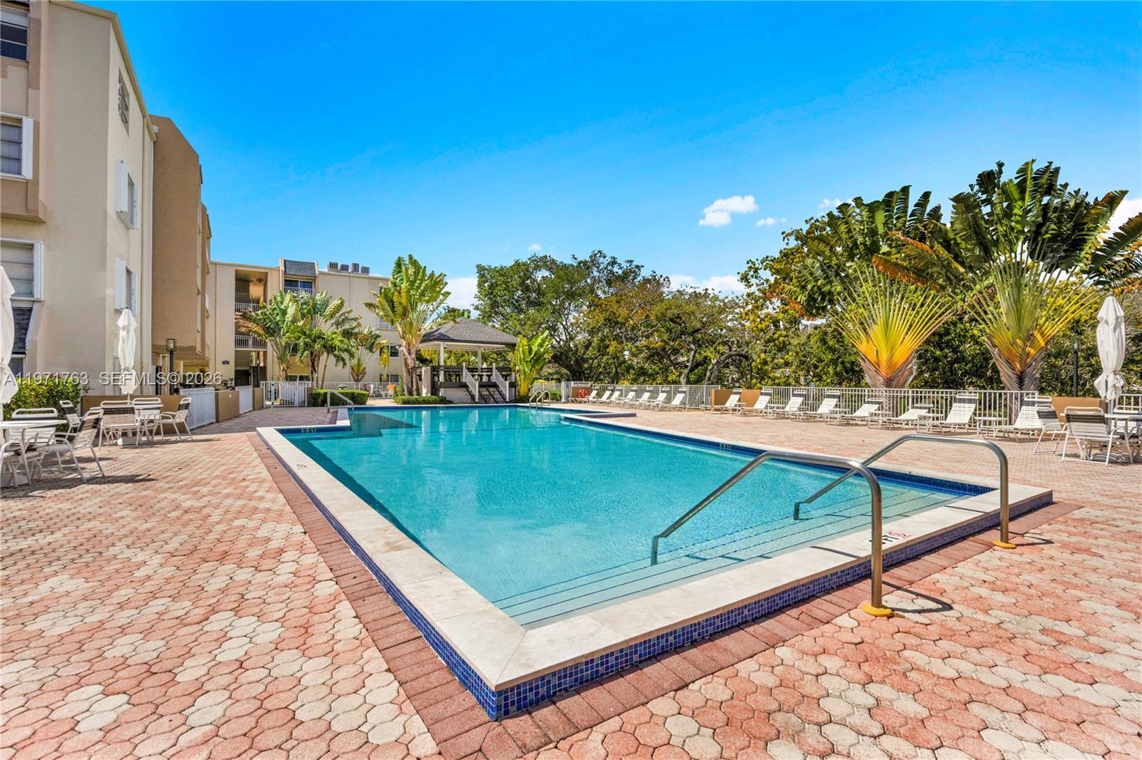 7785 Southwest 86th Street, Unit E414 Miami, FL 33143 - Photo 18 of 20
