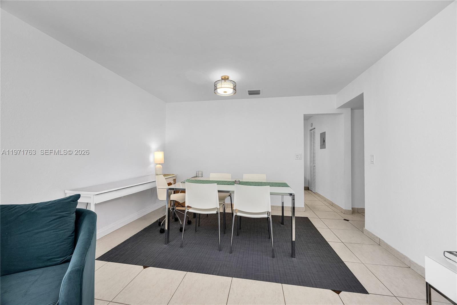 7785 Southwest 86th Street, Unit E414 Miami, FL 33143 - Photo 3 of 20