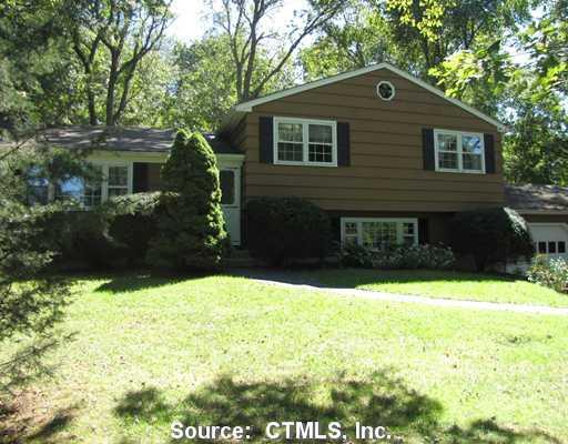 138 Scotland Road Madison, CT 06443 - Photo 1 of 1 Exterior Front.