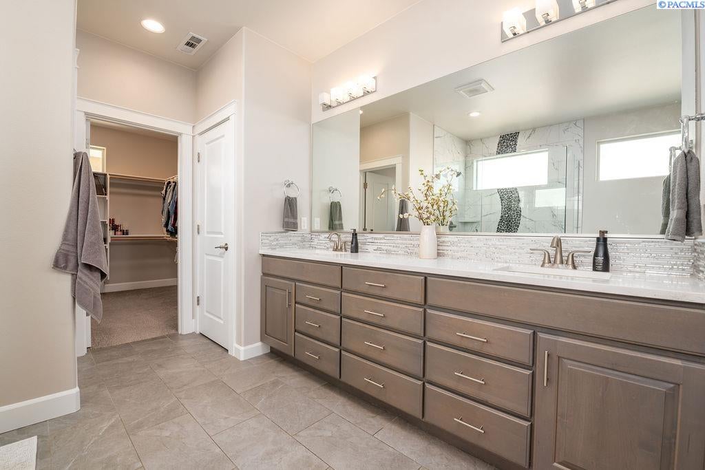 86905 East Sagebrush Road Kennewick, WA 99338 - Photo 32 of 45 Gallery Image 32