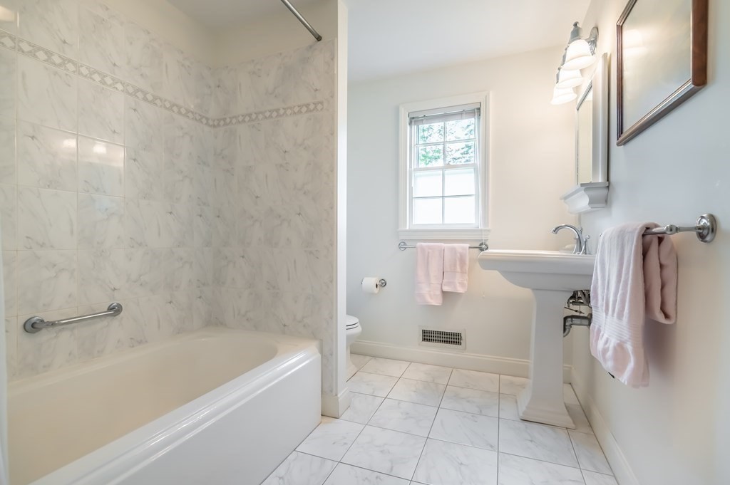 50 Ballardvale Road Andover, MA 01810 - Photo 19 of 30