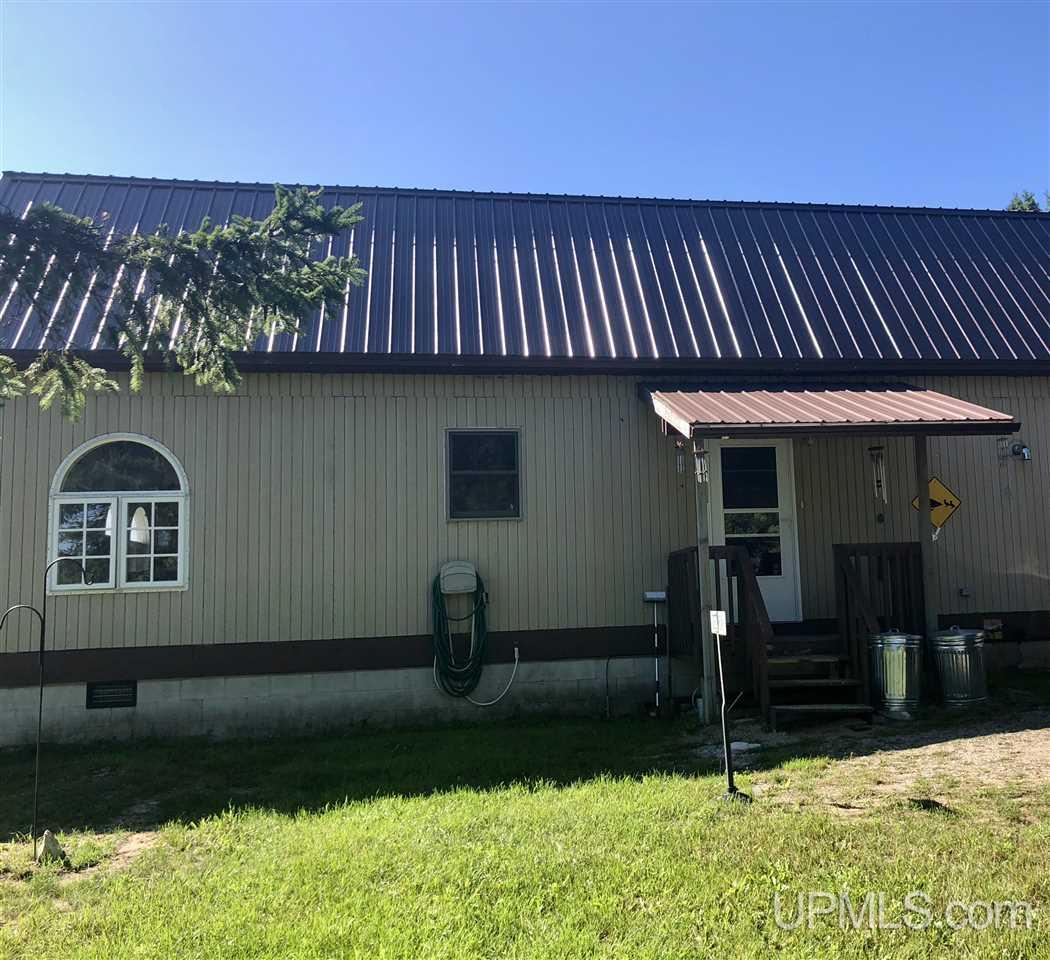 2782 Cooper Road Gulliver, MI 49840 - Photo 3 of 19 Gallery Image 3