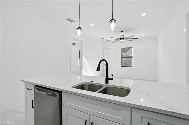 $1,900 | 4881-4883 Leonard Boulevard South, Lehigh Acres, FL 33973