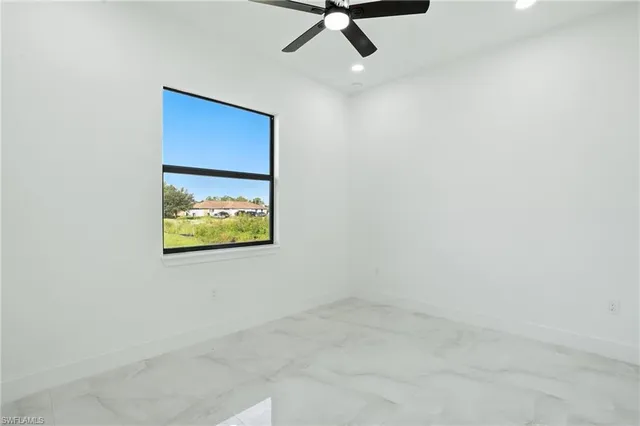 $1,900 | 4881-4883 Leonard Boulevard South, Lehigh Acres, FL 33973