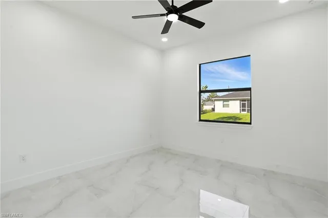 $1,900 | 4881-4883 Leonard Boulevard South, Lehigh Acres, FL 33973