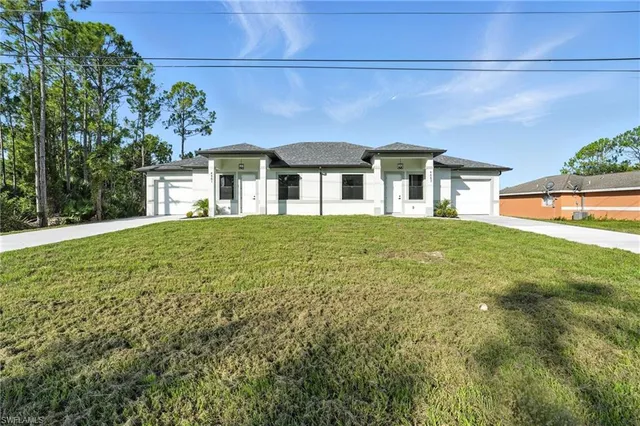 $1,900 | 4881-4883 Leonard Boulevard South, Lehigh Acres, FL 33973