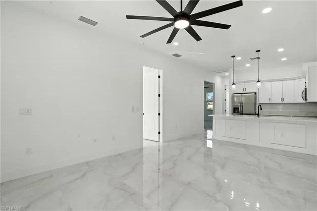 $1,900 | 4881-4883 Leonard Boulevard South, Lehigh Acres, FL 33973