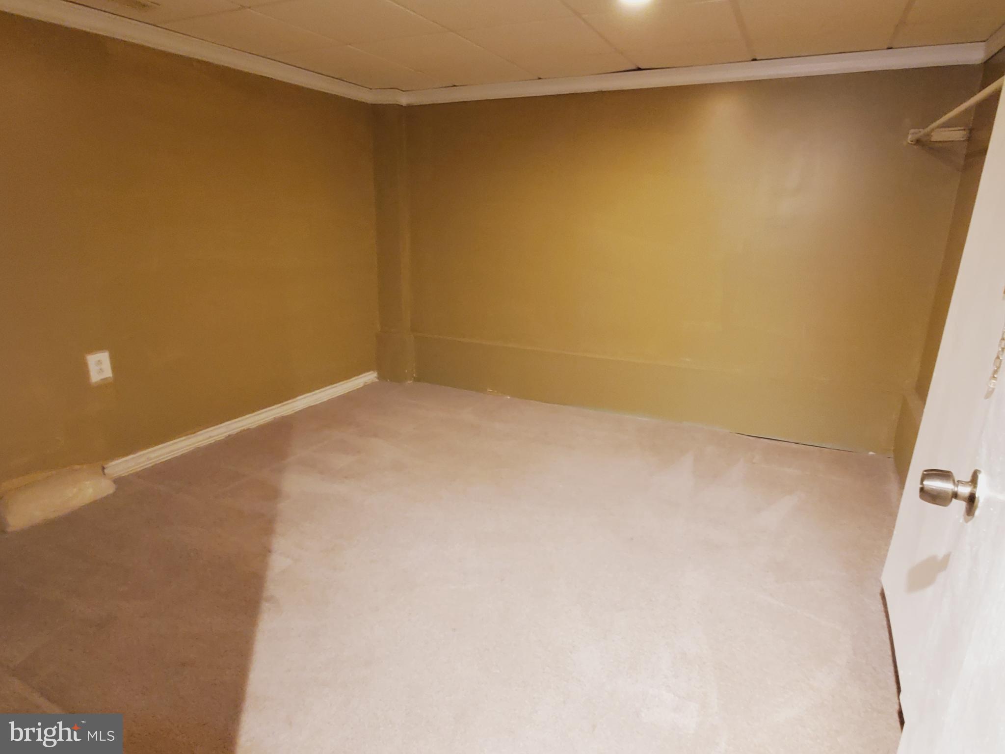 3204 Stanley Road Baltimore, MD 21227 - Photo 17 of 21