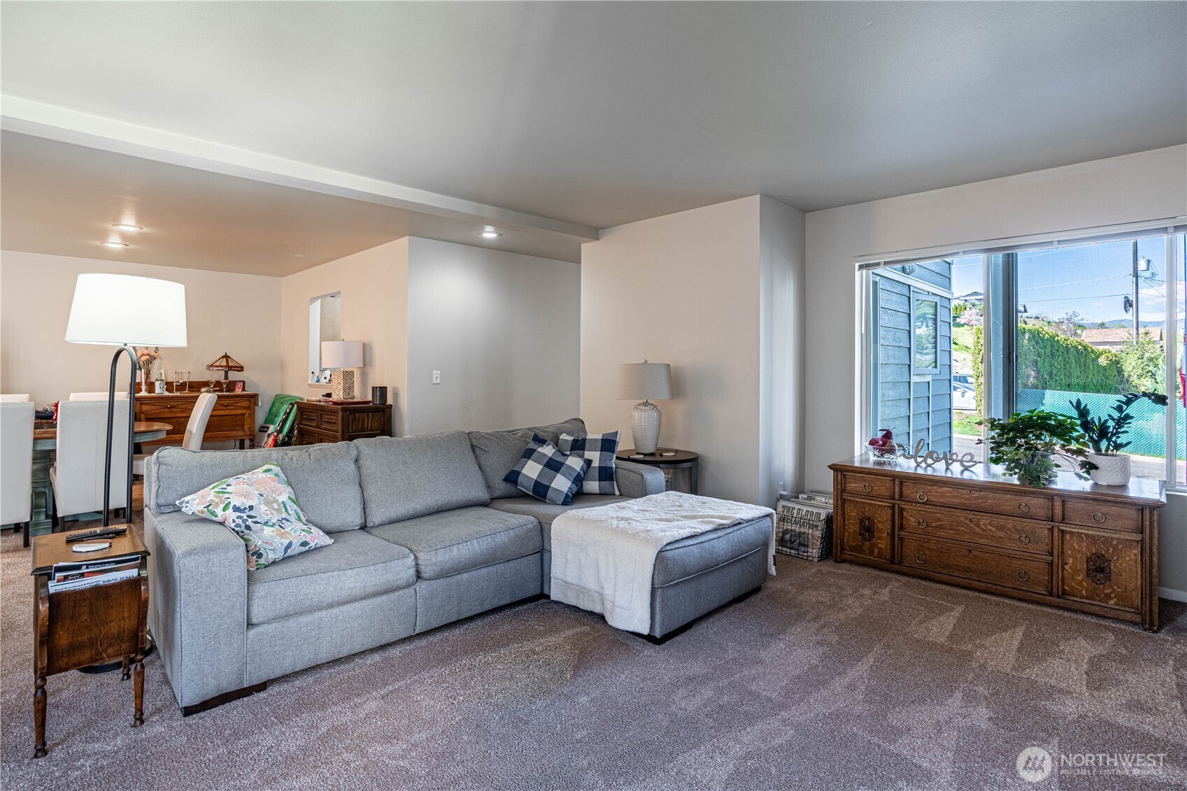 433 Webster Avenue Chelan, WA 98816 - Photo 4 of 30
