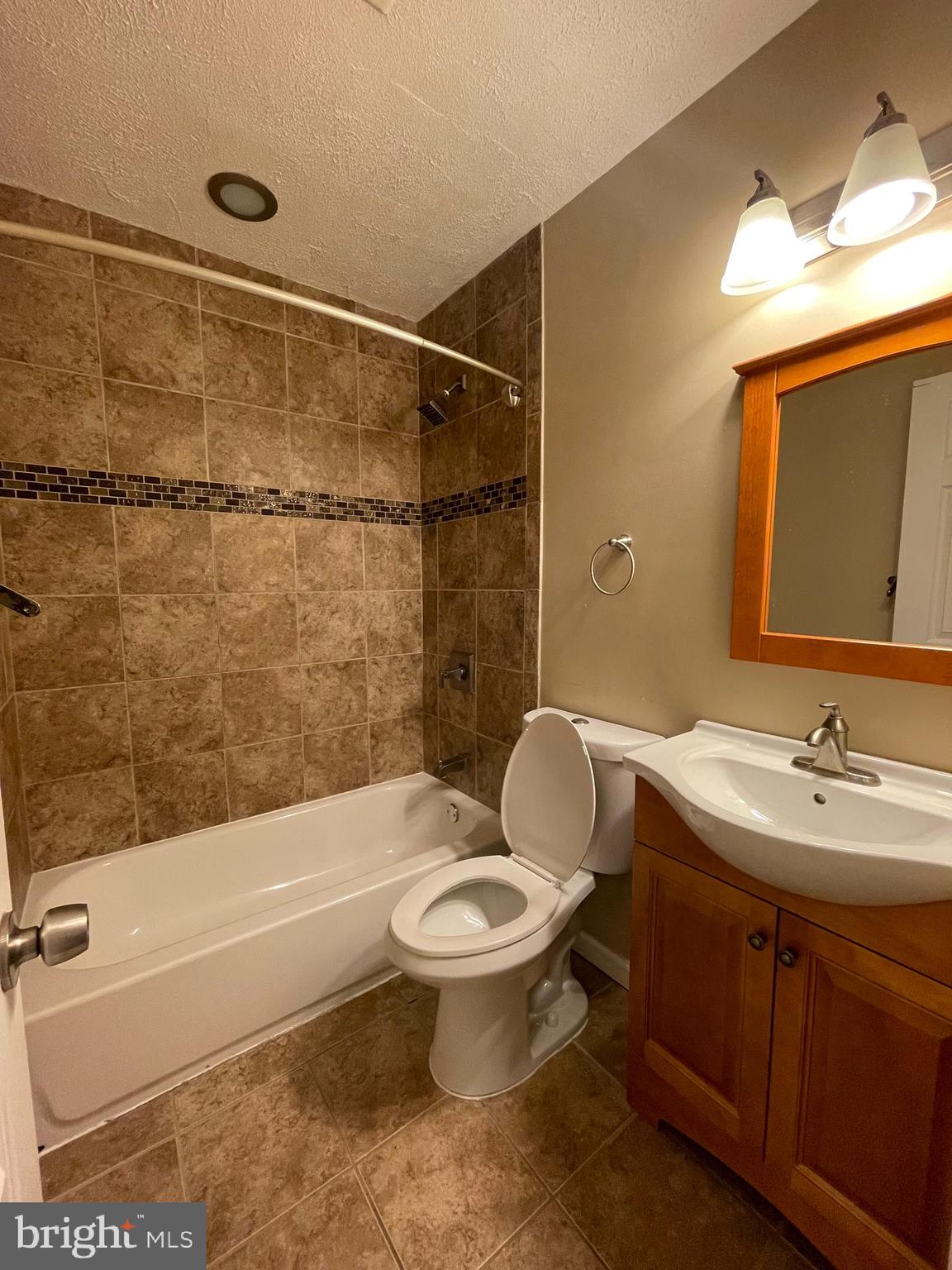 2000 Gaither Street Temple Hills, MD 20748 - Photo 5 of 16 Main level bathroom