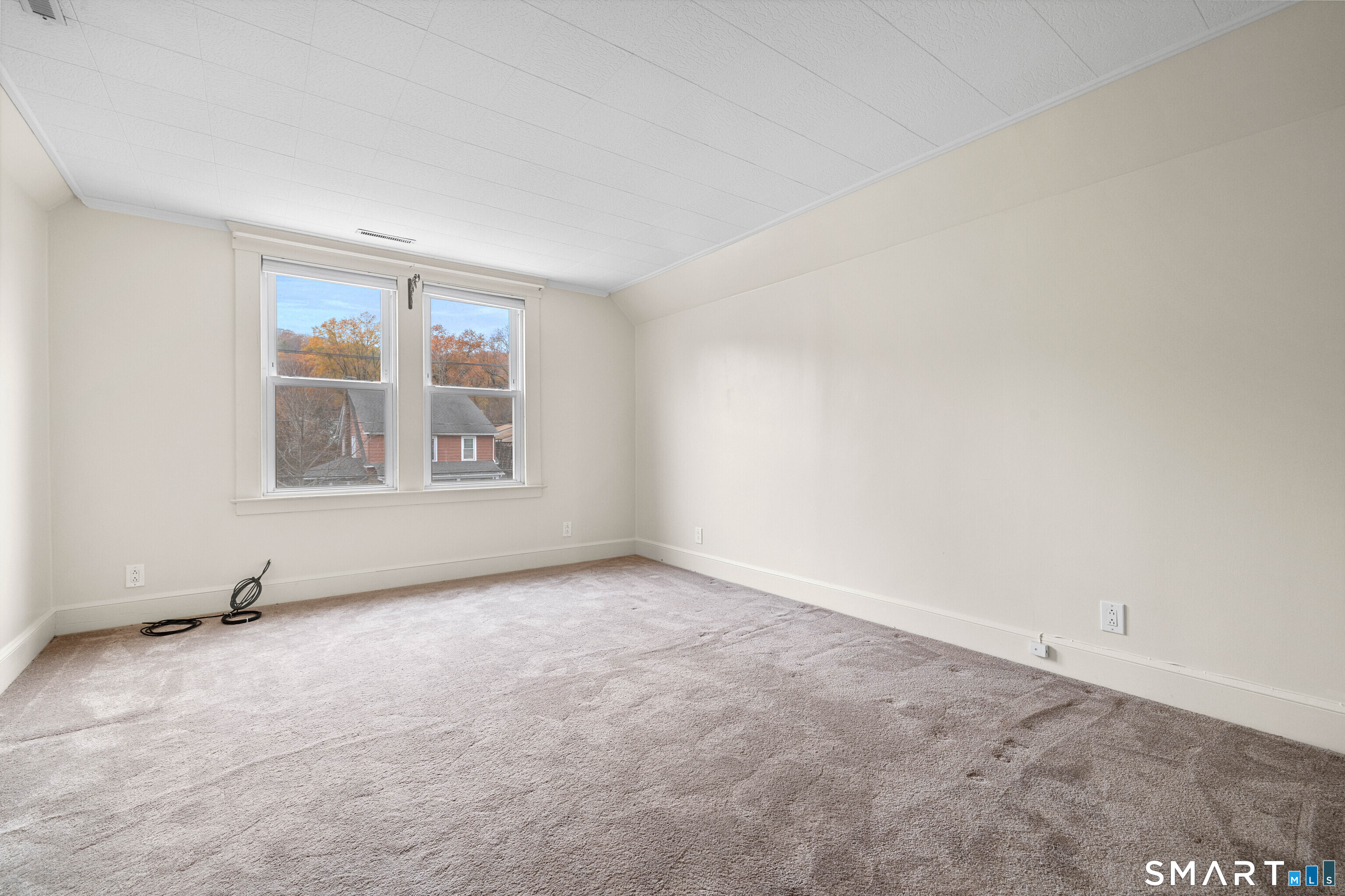 1857 State Street, Unit 3 Hamden, CT 06517 - Photo 13 of 27