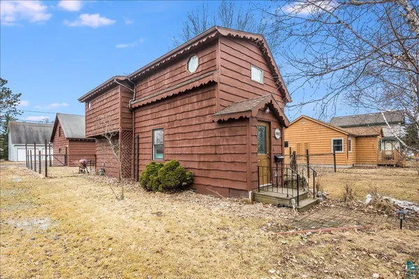 $225,000 | 1912 East 3rd Street, Superior, WI 54880
