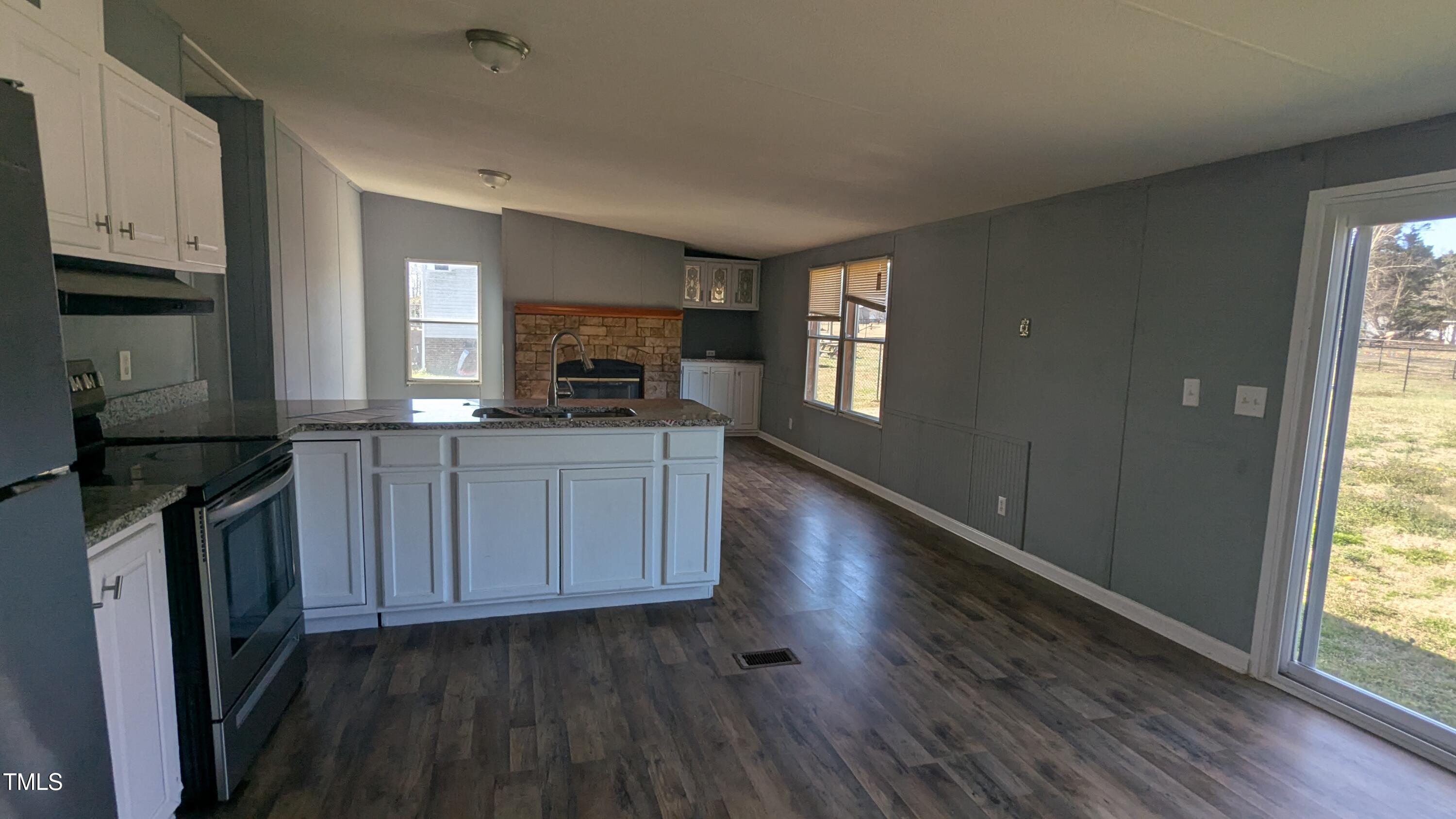 4600 Strawbush Road Spring Hope, NC 27882 - Photo 6 of 14 PXL_20250228_151156636.MP_661576_2305123