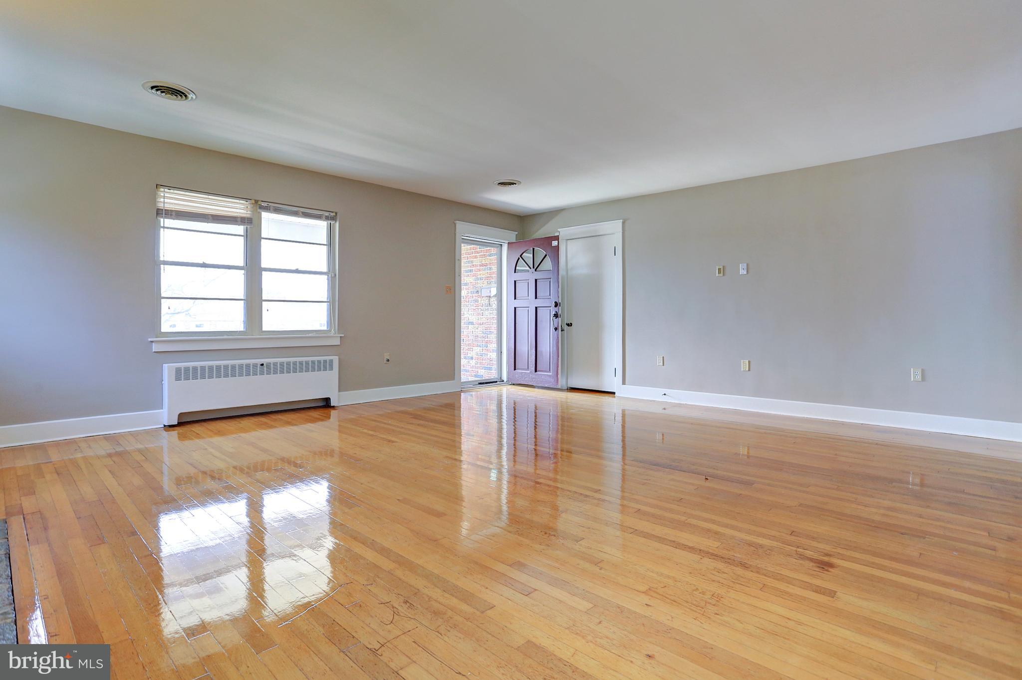 24 Clearview Road Hanover, PA 17331 - Photo 2 of 36 Gallery Image 2