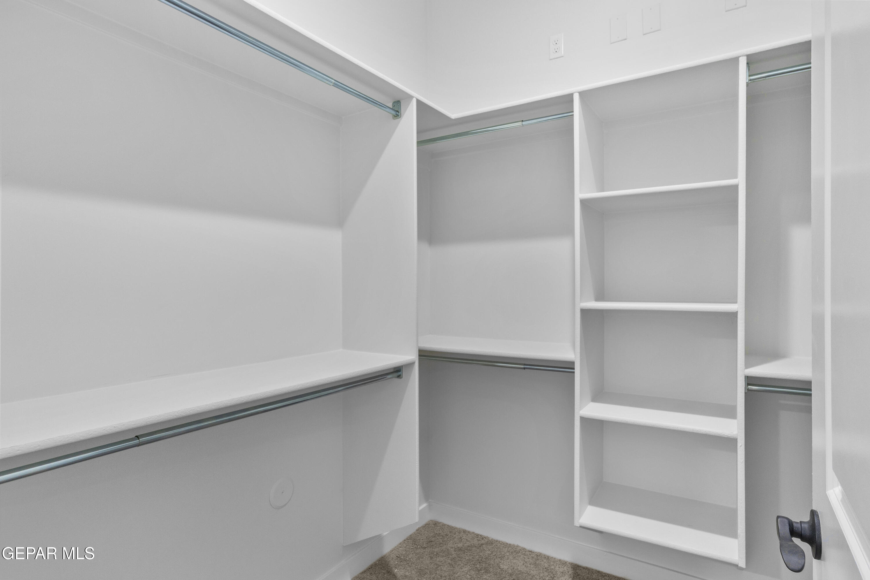 3877 Object Place El Paso, TX 79938 - Photo 10 of 20 DSC06734