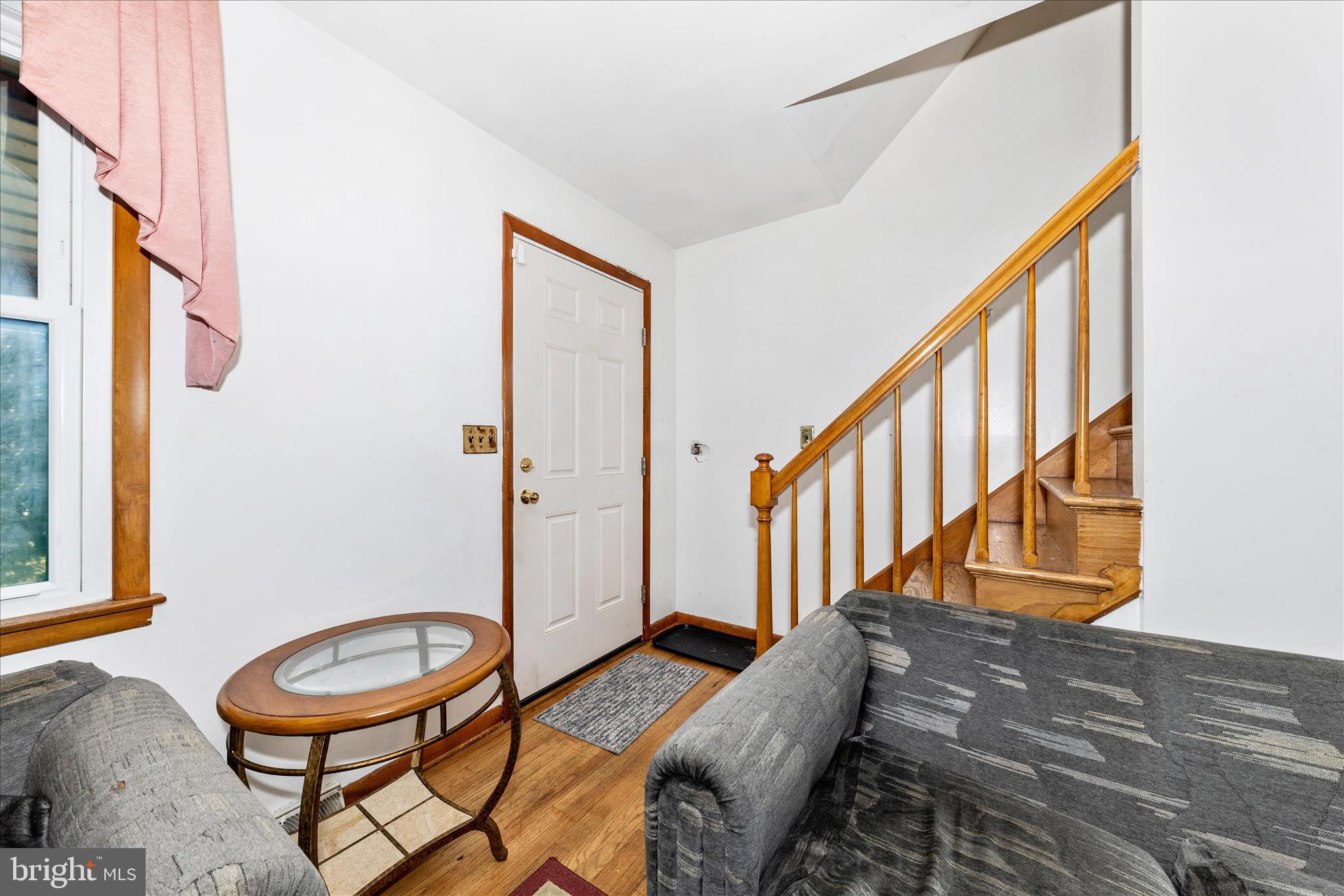 8018 Sagramore Road Baltimore, MD 21237 - Photo 3 of 44 Entry