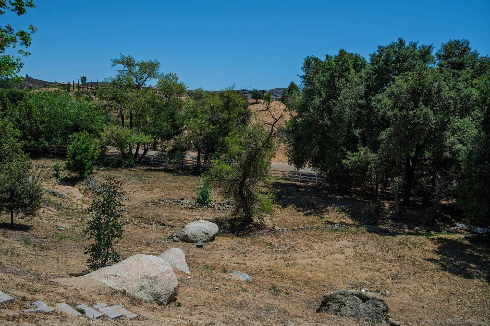 41025 Los Ranchos Circle Temecula, CA 92592 - Photo 35 of 42