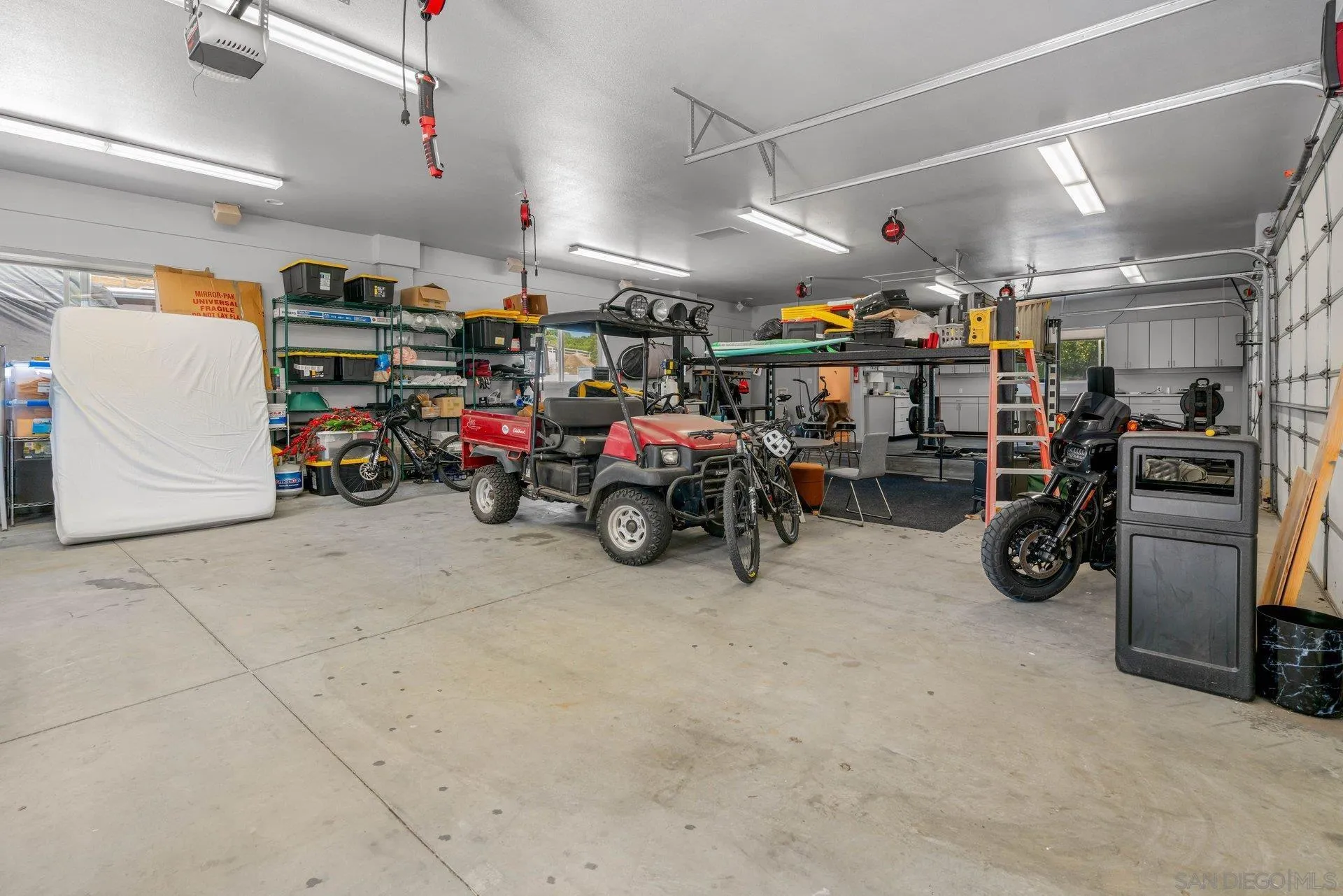 41025 Los Ranchos Circle Temecula, CA 92592 - Photo 37 of 42 Work Shop