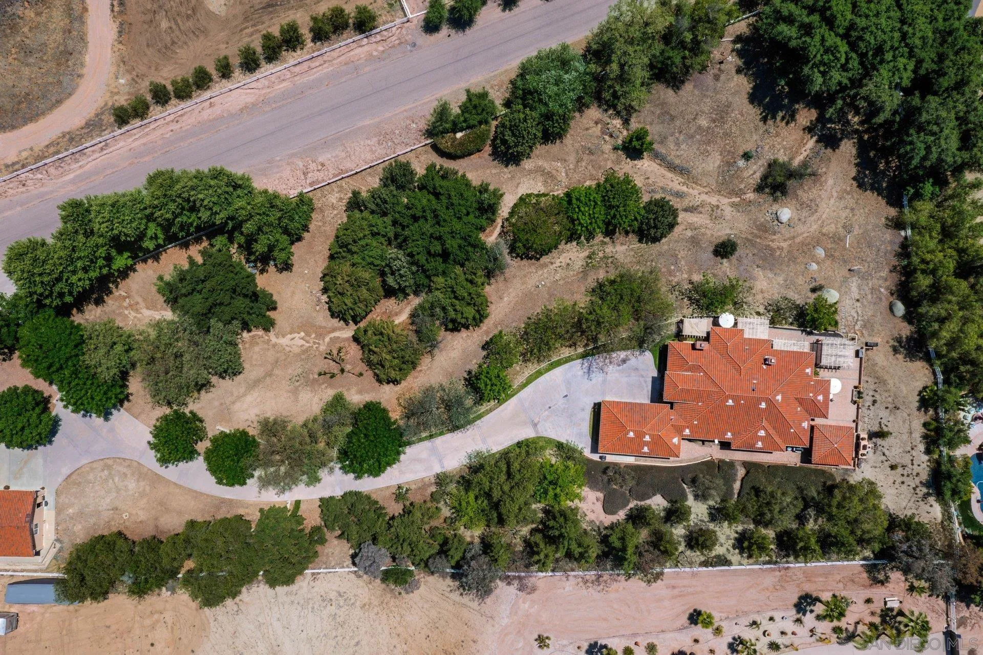 41025 Los Ranchos Circle Temecula, CA 92592 - Photo 4 of 42 Aerial View