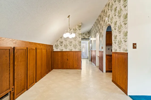 $164,900 | 1001 North Dearing Road, Parma, MI 49269