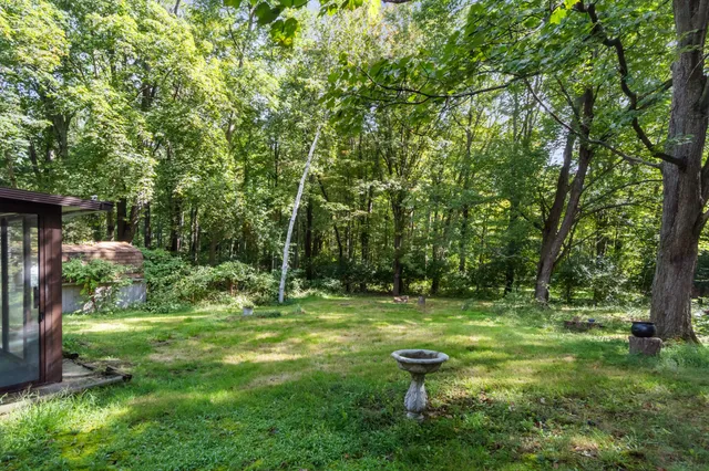 $164,900 | 1001 North Dearing Road, Parma, MI 49269