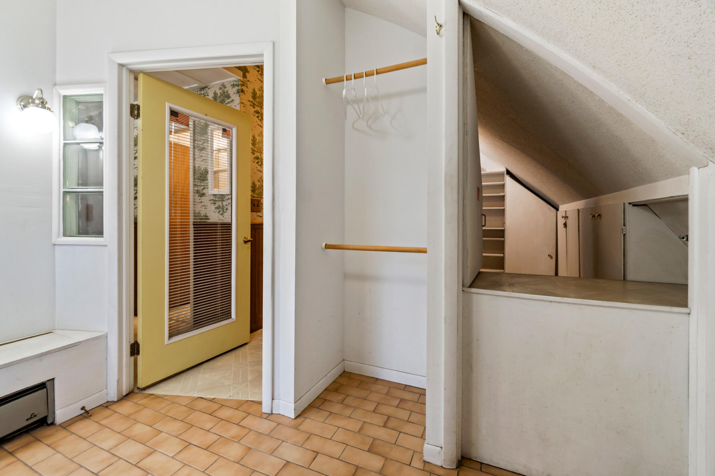 1001 North Dearing Road Parma, MI 49269 - Photo 6 of 53 8_1001 n dearing rd parma mi - 0001