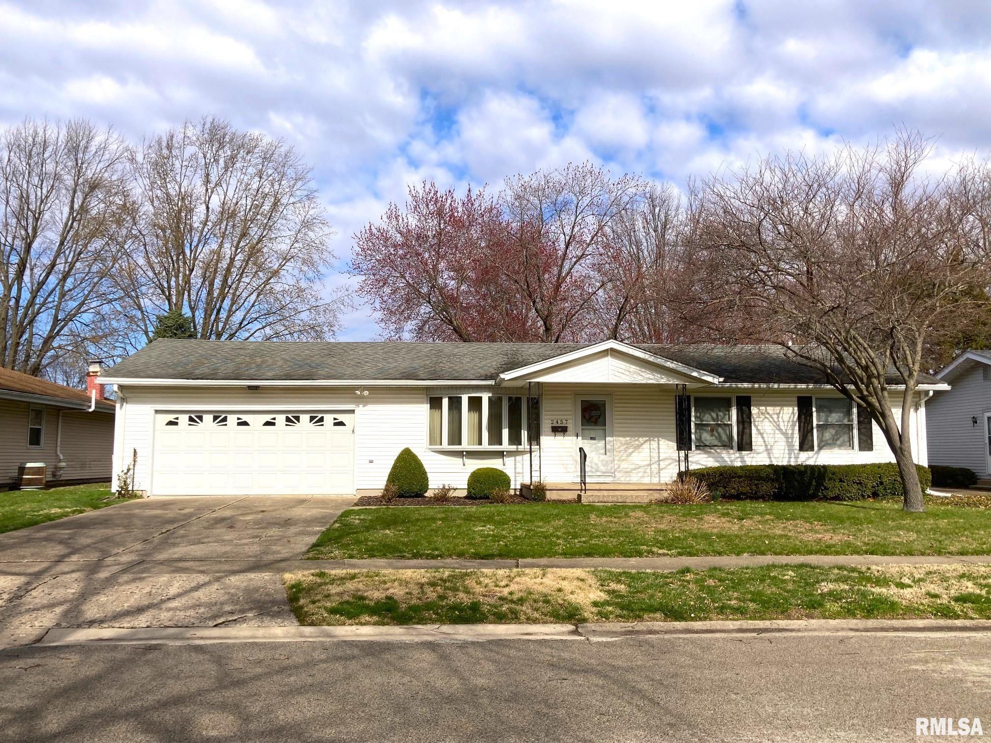 2457 Arrowhead Drive Springfield, IL 62702 - Photo 1 of 2
