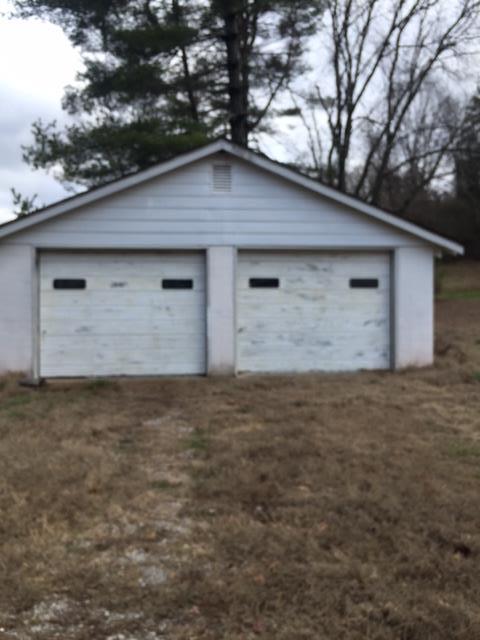 2027 Hoovers Road Duck River, TN 38454 - Photo 5 of 18 Gallery Image 5