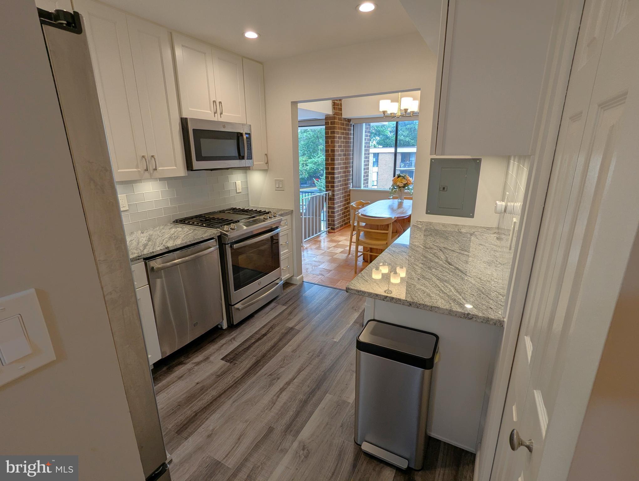 2115 Walsh View Terrace, Unit 8203 Silver Spring, MD 20902 - Photo 19 of 39