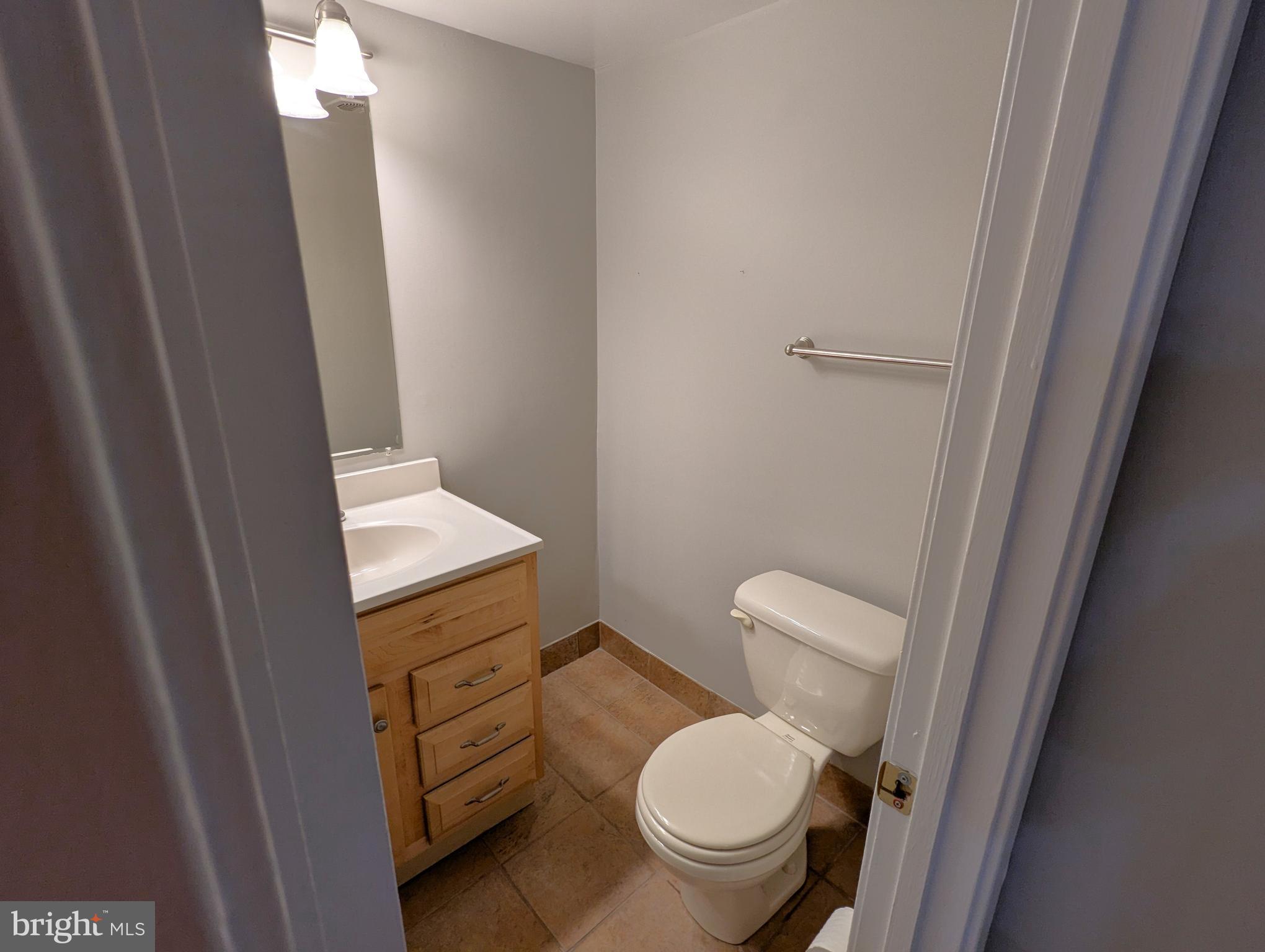2115 Walsh View Terrace, Unit 8203 Silver Spring, MD 20902 - Photo 36 of 39