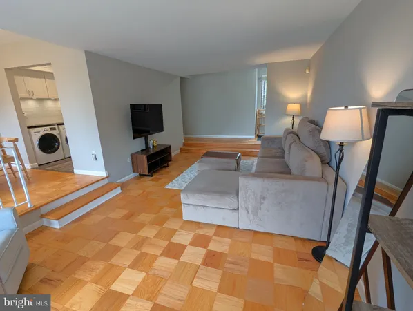 $2,500 | 2115 Walsh View Terrace, Unit 8203, Silver Spring, MD 20902