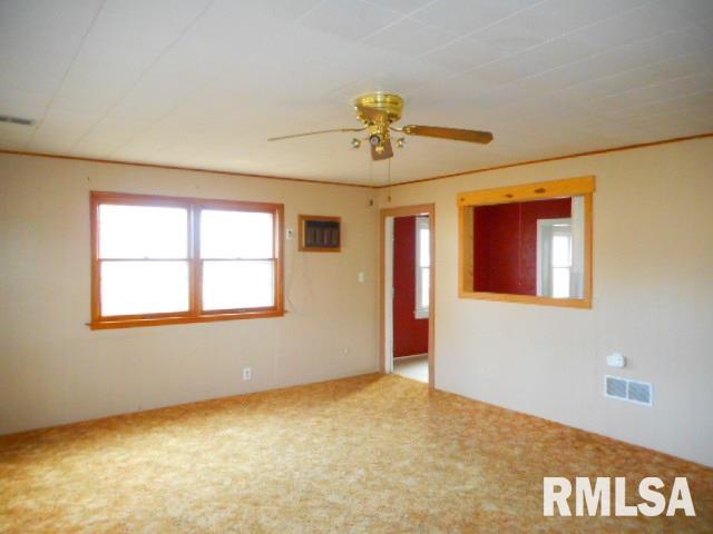 207 West Rohman Street Metamora, IL 61548 - Photo 7 of 18 Gallery Image 7