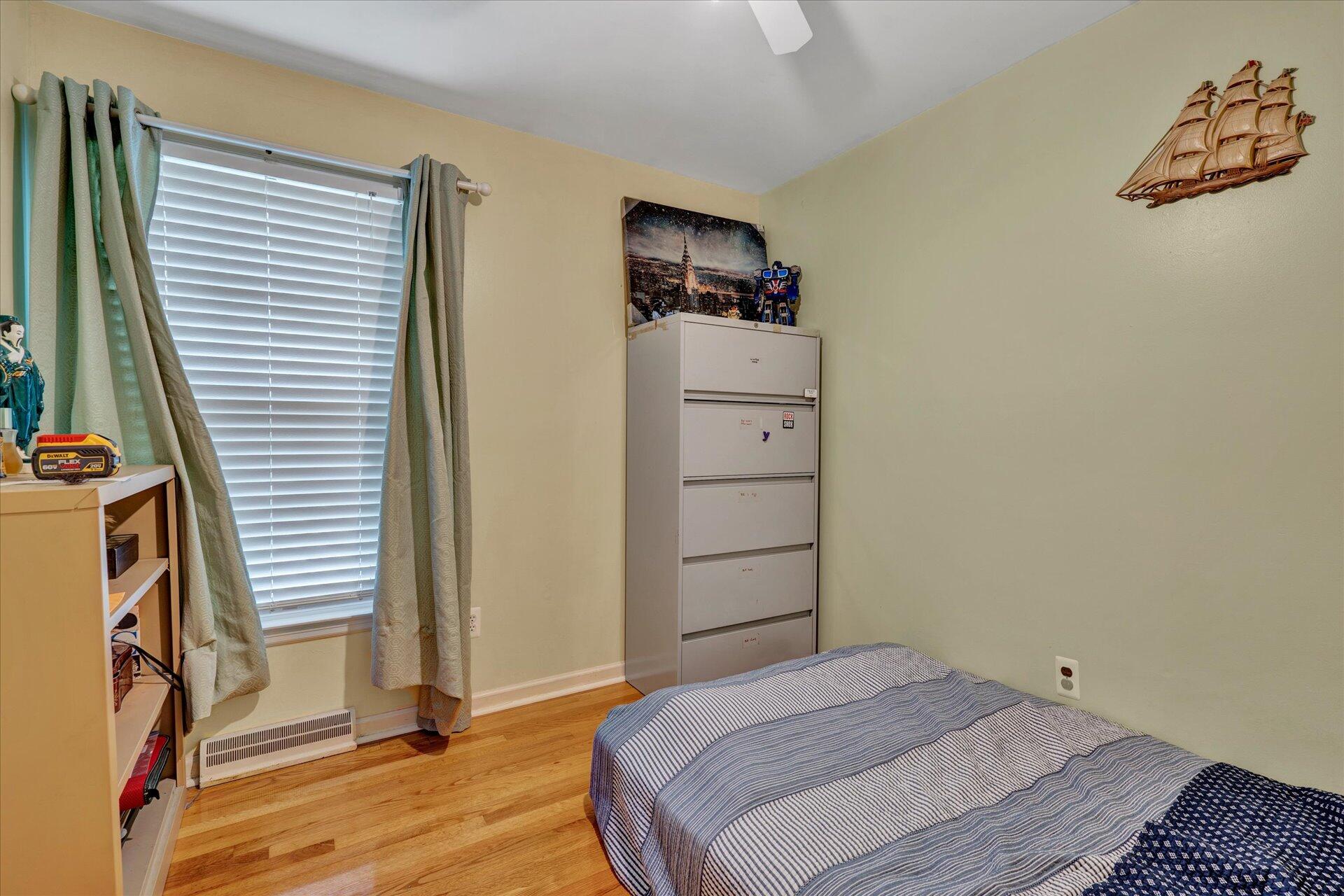 2821 Beaver Brook Road Salem, VA 24153 - Photo 9 of 21 09-DSC6545