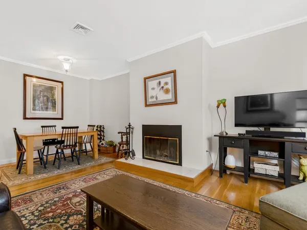 $4,200 | 13 Monument Square, Unit 1, Boston, MA 02129