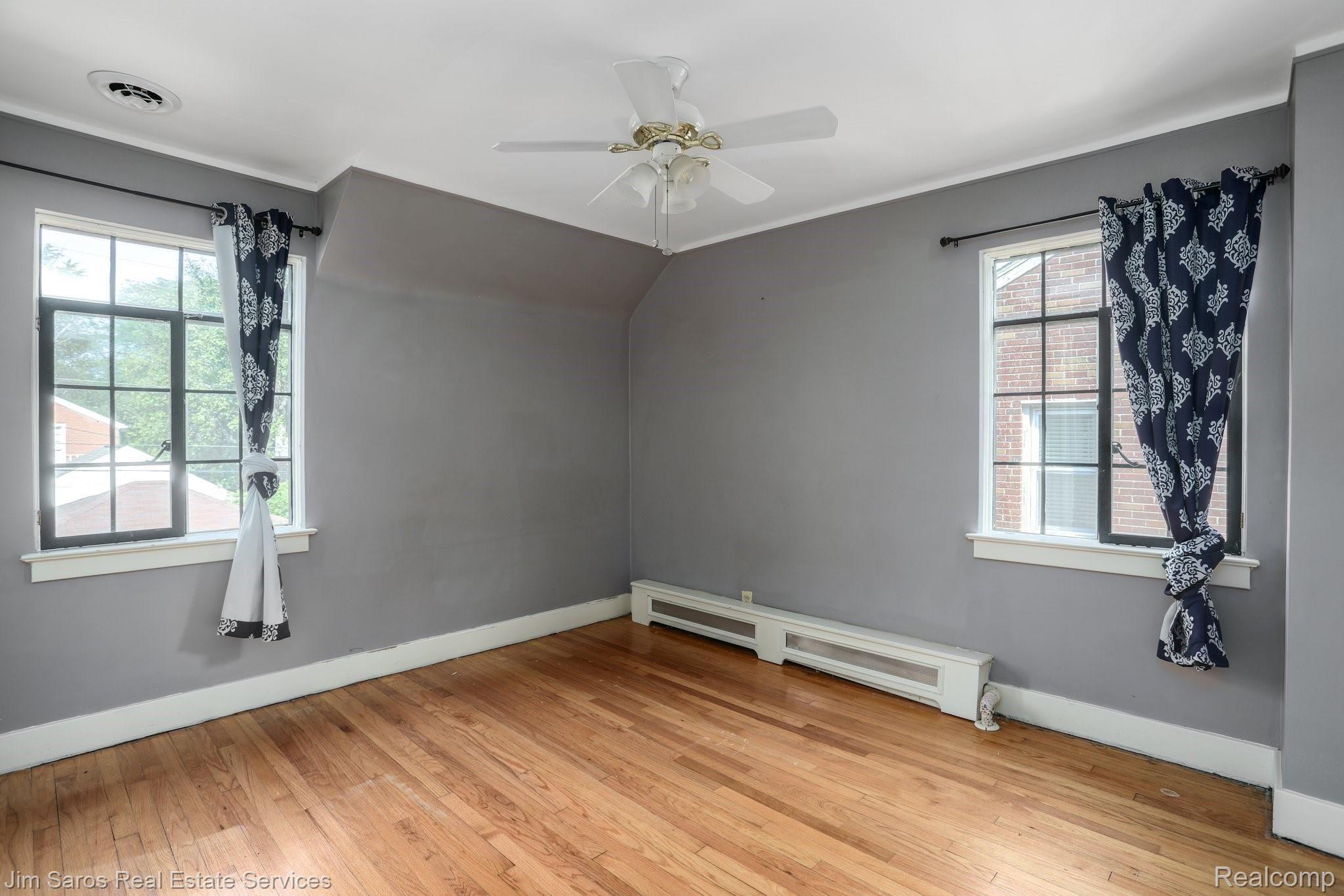 328 Fisher Road Grosse Pointe, MI 48230 - Photo 17 of 24 27-web-or-mls-328 Fisher Road Grosse Pointe0031.jpg