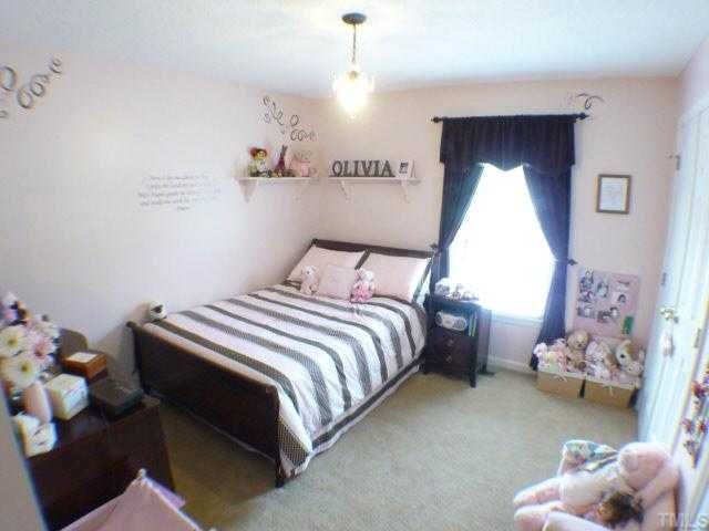 8001 Elderson Lane Raleigh, NC 27612 - Photo 8 of 12 Gallery Image 8