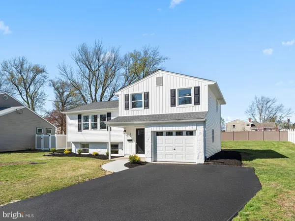 $599,900 | 15 Arrowhead Drive, Marlton, NJ 08053