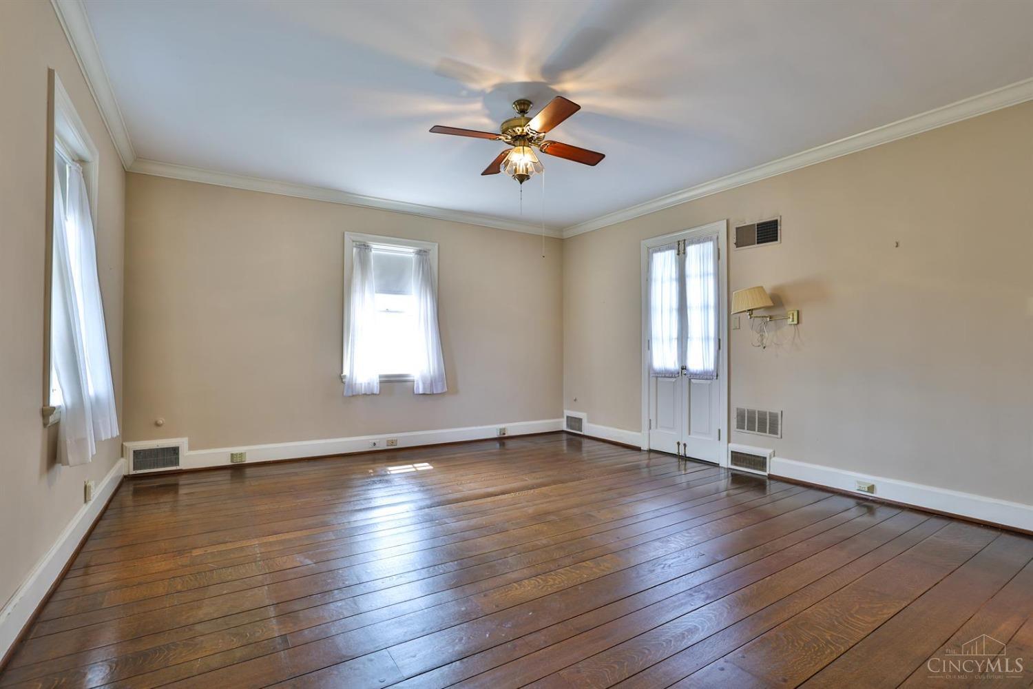 1231 Anderson Ferry Road Cincinnati, OH 45238 - Photo 34 of 98