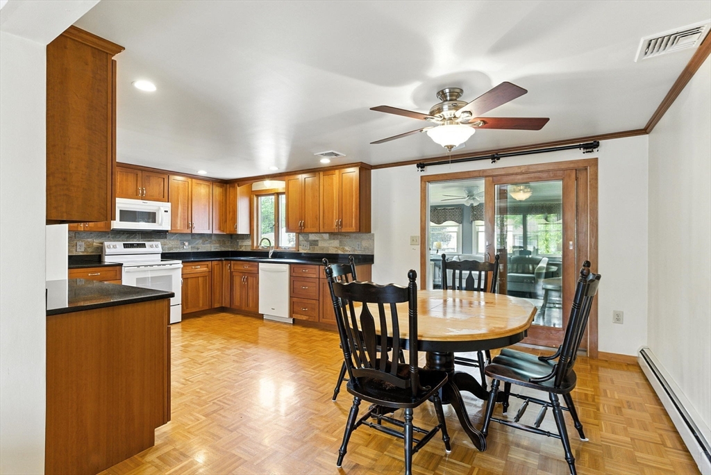 6 A Quail Road Peabody, MA 01960 - Photo 6 of 38 Gallery Image 6