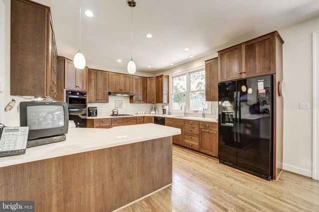 $1,550,000 | 3805 Dunlop Street, Chevy Chase, MD 20815