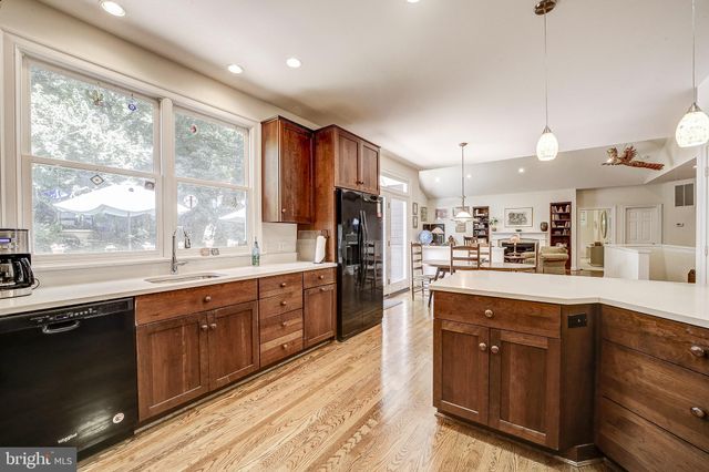 $1,550,000 | 3805 Dunlop Street, Chevy Chase, MD 20815