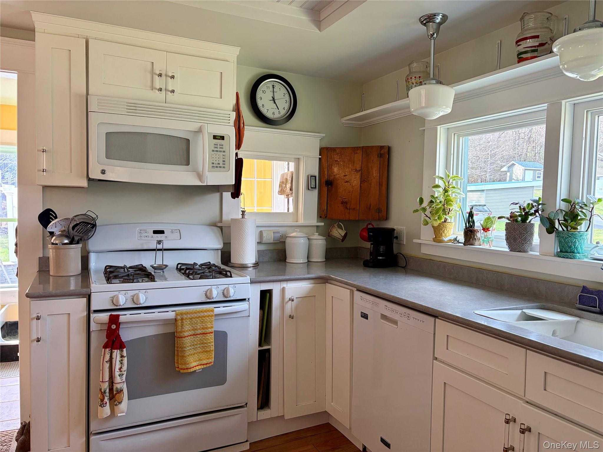 291 Behr Road Jeffersonville, NY 12748 - Photo 12 of 50