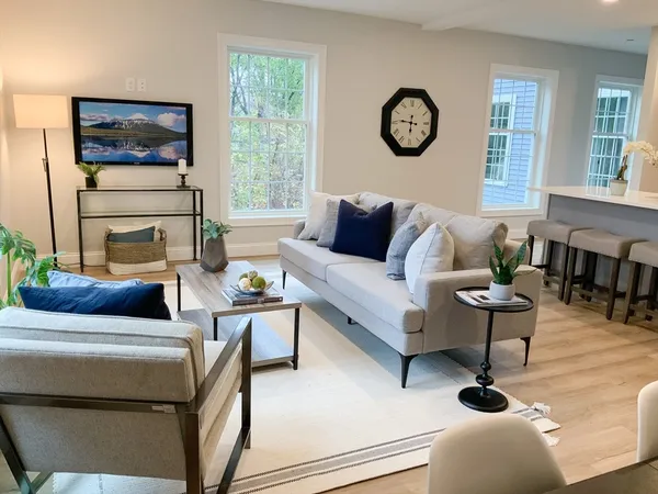 $3,095 | 64 Holten Street, Unit 202, Danvers, MA 01923